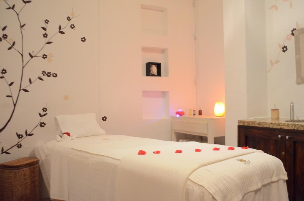 Hotel & Spa Dona Urraca Сан-Міґель-де-Альєнде Екстер'єр фото