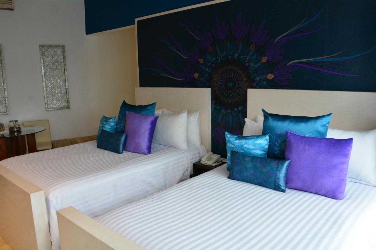 Hotel & Spa Dona Urraca Сан-Міґель-де-Альєнде Екстер'єр фото